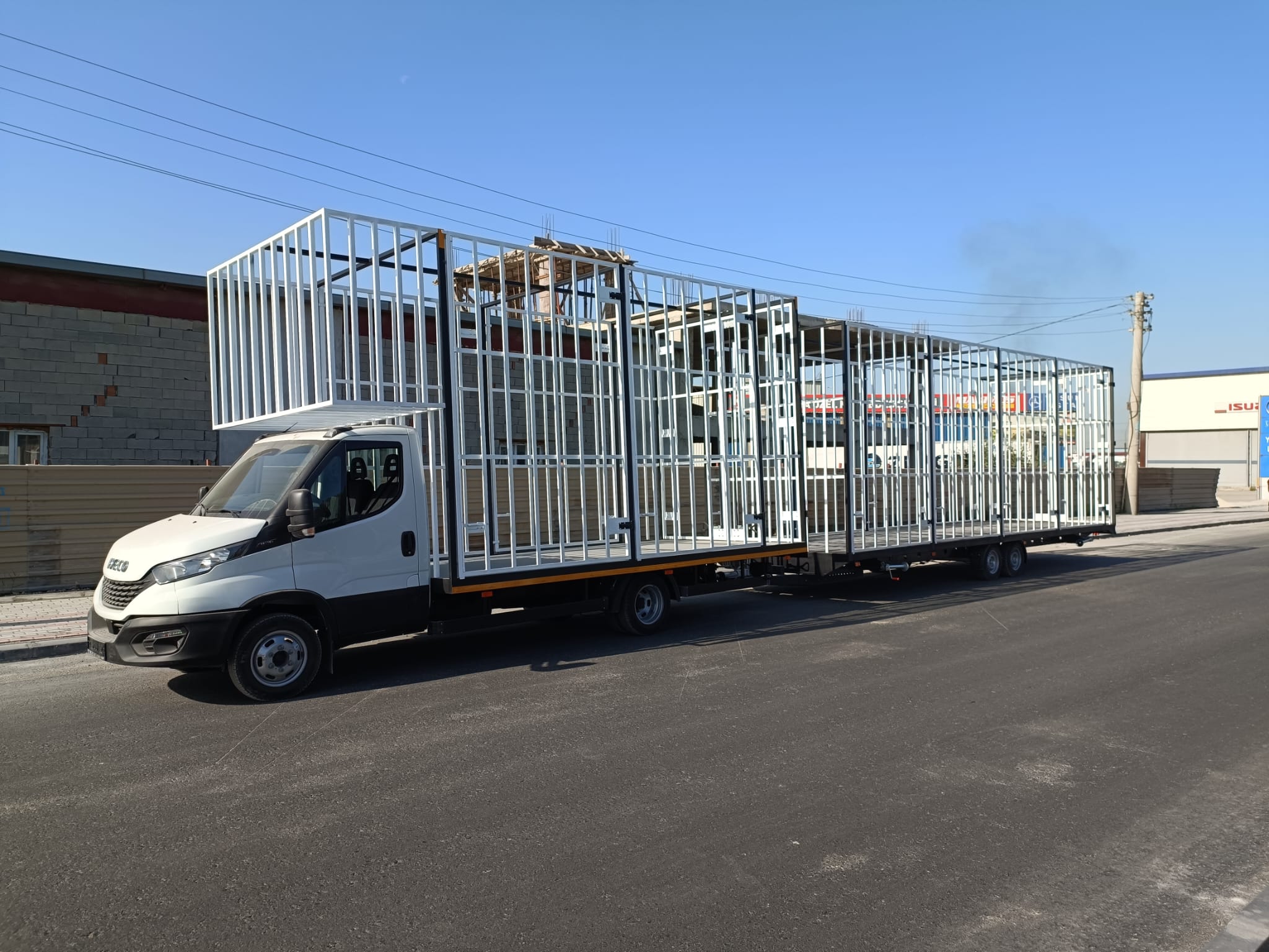 3500 kg Double Axle Profile Box Trailer
